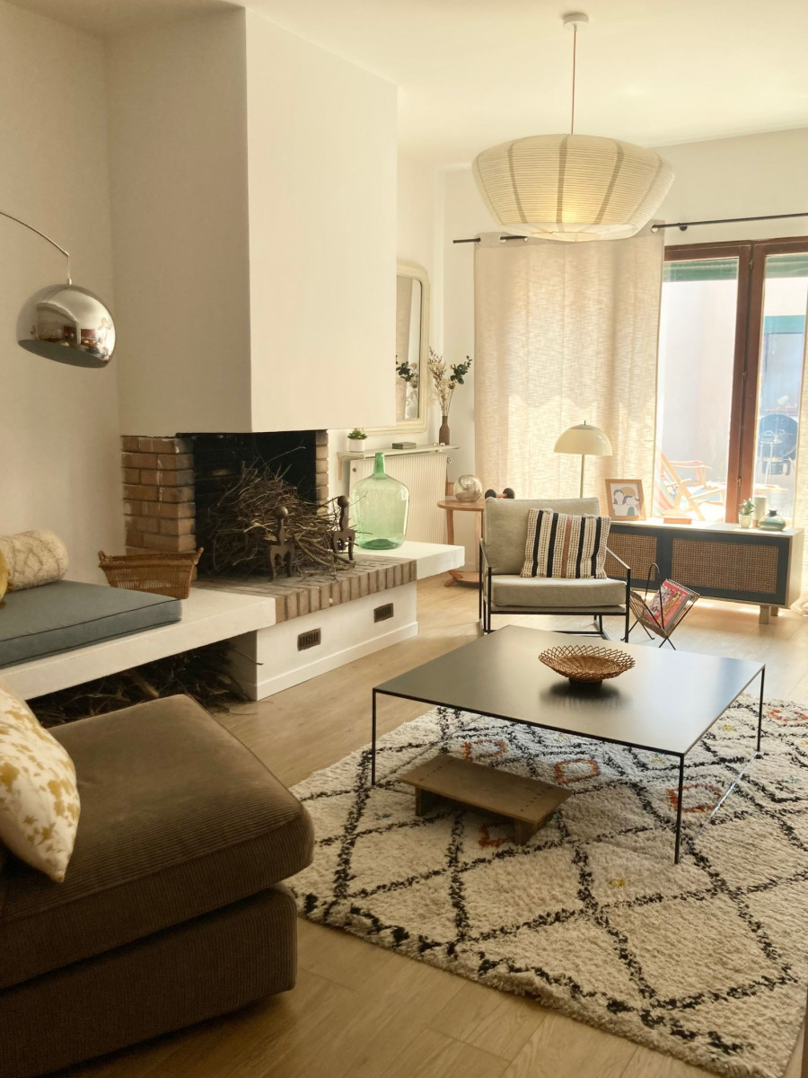 
                                                Colocation
                                                 Maison - Chambre 14.9m² - Ivry-sur-Seine - 895€/mois CC