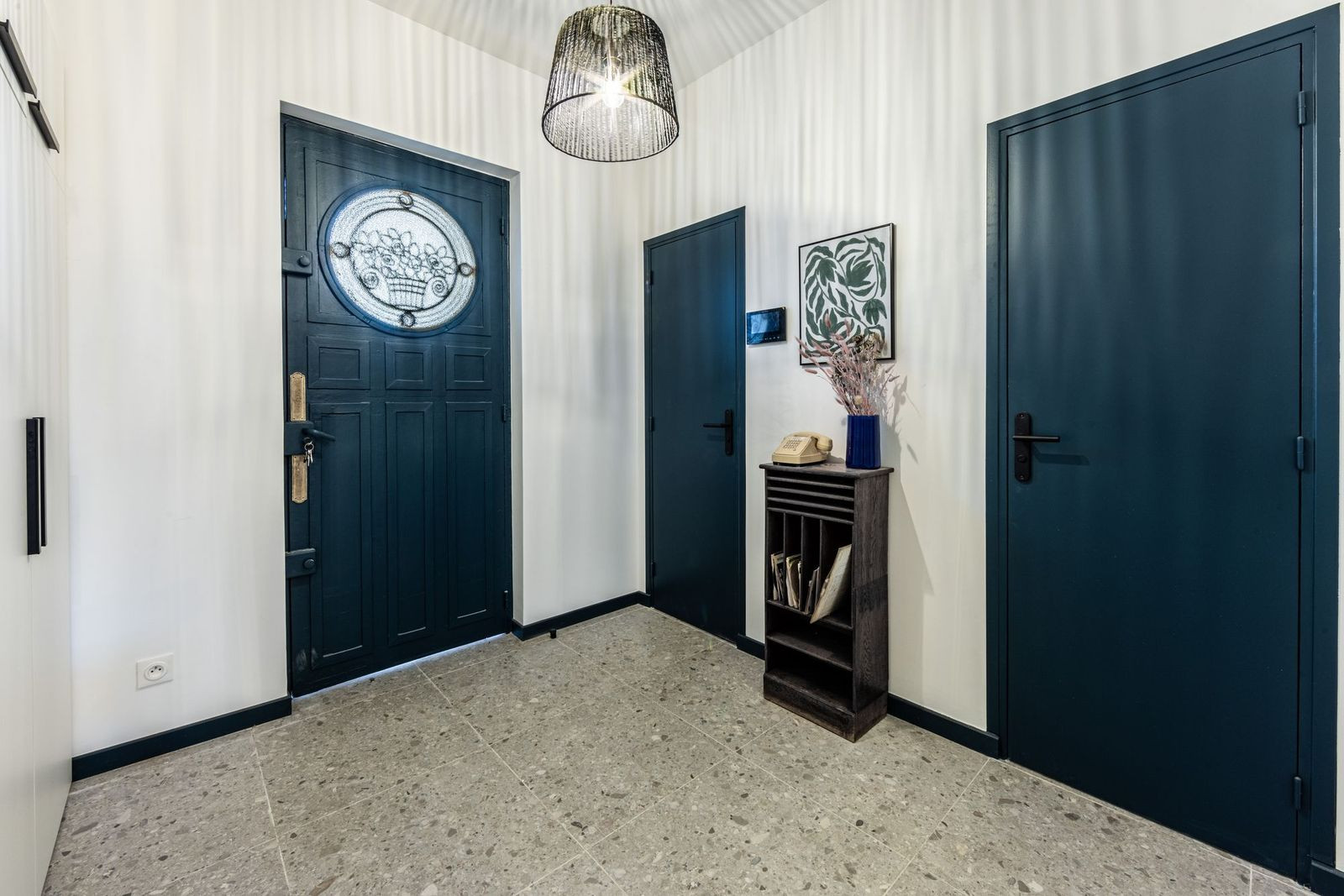 
                                                Colocation
                                                 Maison - Chambre 14m² - Chatillon - 950€/mois CC