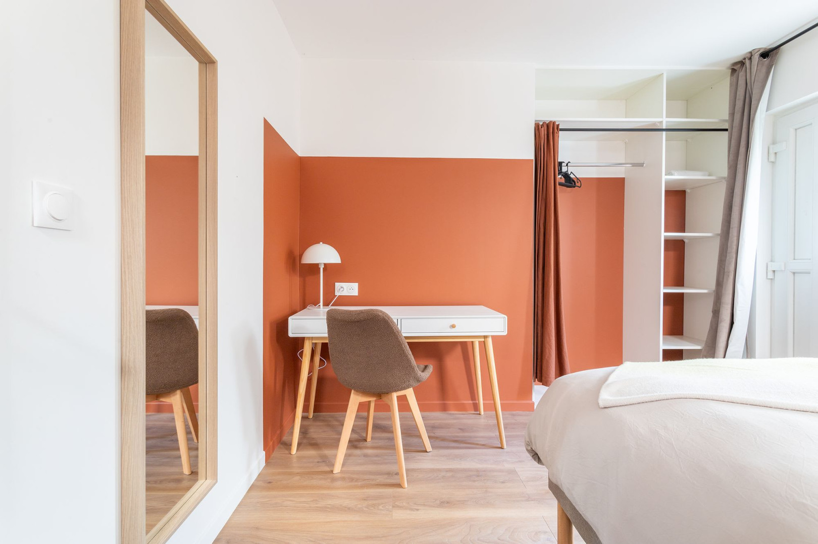 
                                                Colocation
                                                 Maison - Chambre 15m² - Lille - 780€/mois CC