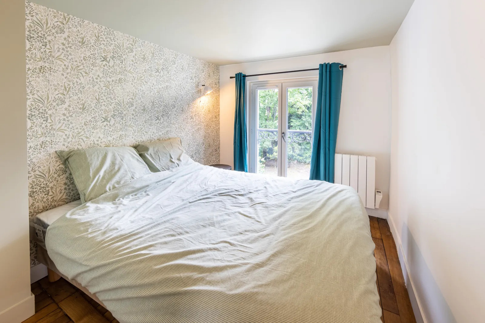 
                                                Colocation
                                                 Maison - Chambre 16m² - Paris - 1395€/mois CC