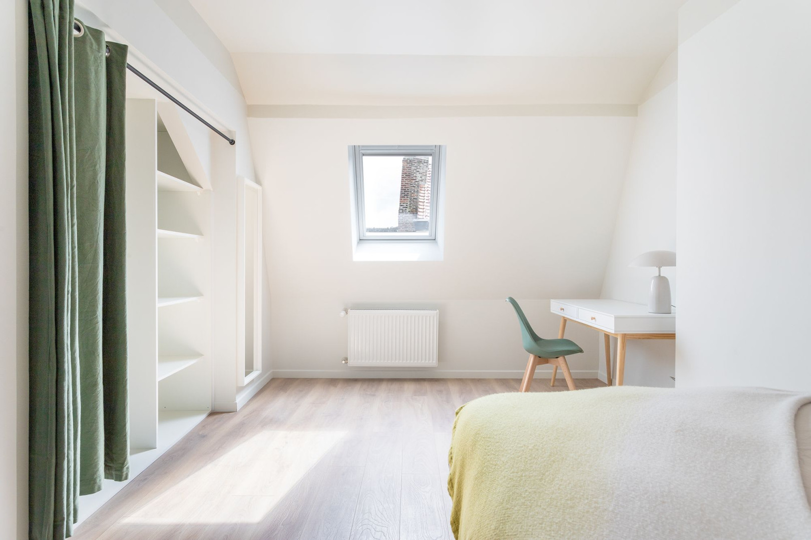 
                                                Colocation
                                                 Maison - Chambre 17.49m² - Lille - 680€/mois CC