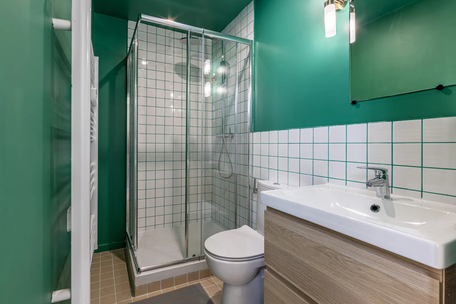 
                                                Colocation
                                                 Maison - Chambre 22m² - Issy-les-Moulineaux - 1361€/mois CC