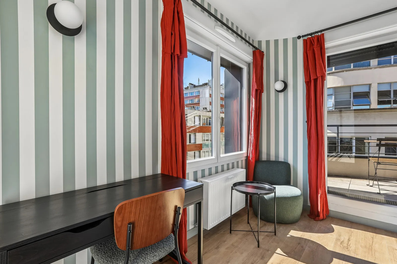 
                                                Colocation
                                                 Maison - Chambre 24.2m² - Montreuil - 1348€/mois CC