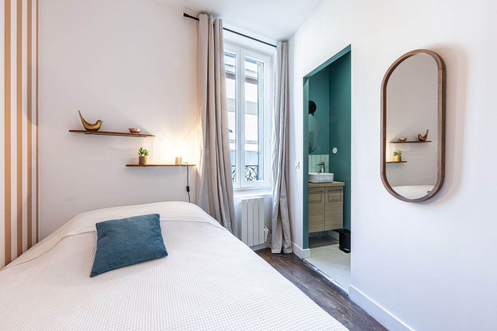 
                                                Colocation
                                                 Maison - Chambre 29.4m² - Courbevoie - 1450€/mois CC