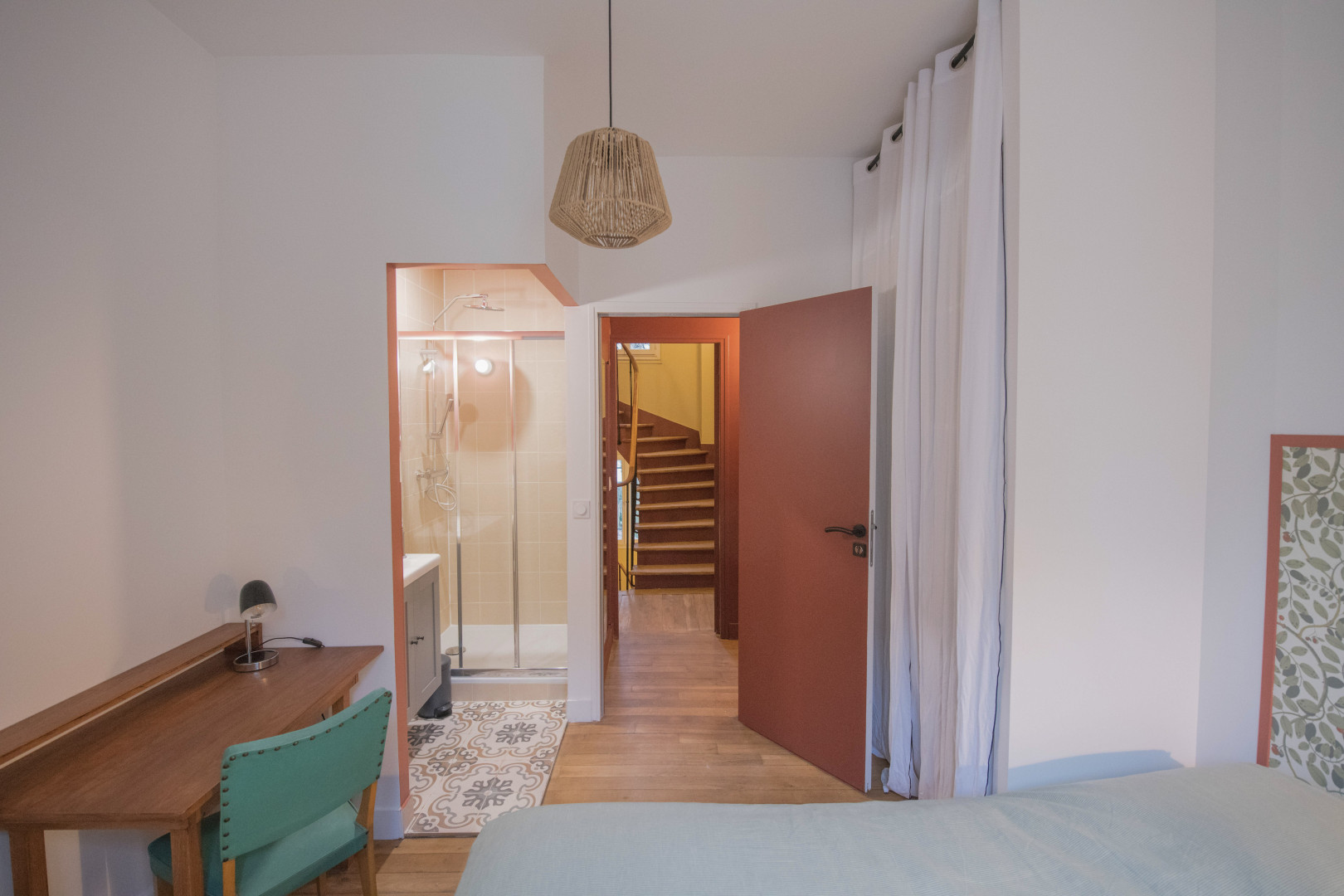 
                                                Colocation
                                                 Maison - Chambre 9.8m² - Paris - 1058€/mois CC