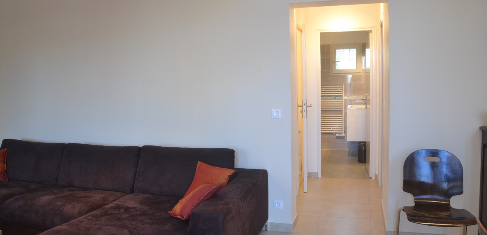 
                                                Location
                                                 Maison Coin Joli