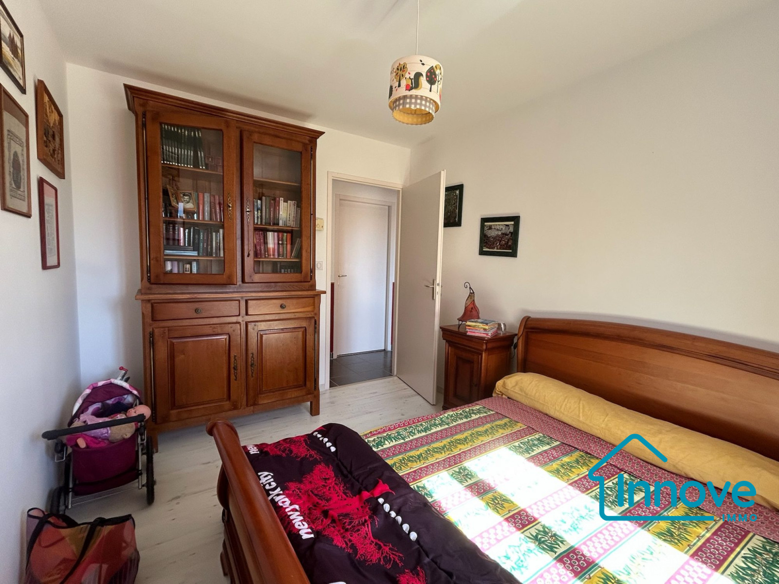 
                                                Vente
                                                 Maison confortable de plain-pied – 120 m² – 4 chambres –