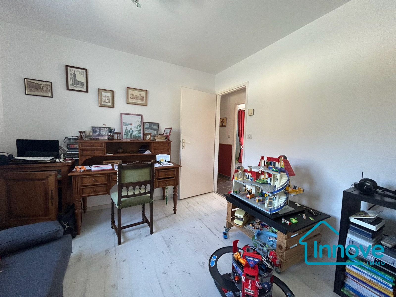 
                                                Vente
                                                 Maison confortable de plain-pied – 120 m² – 4 chambres –