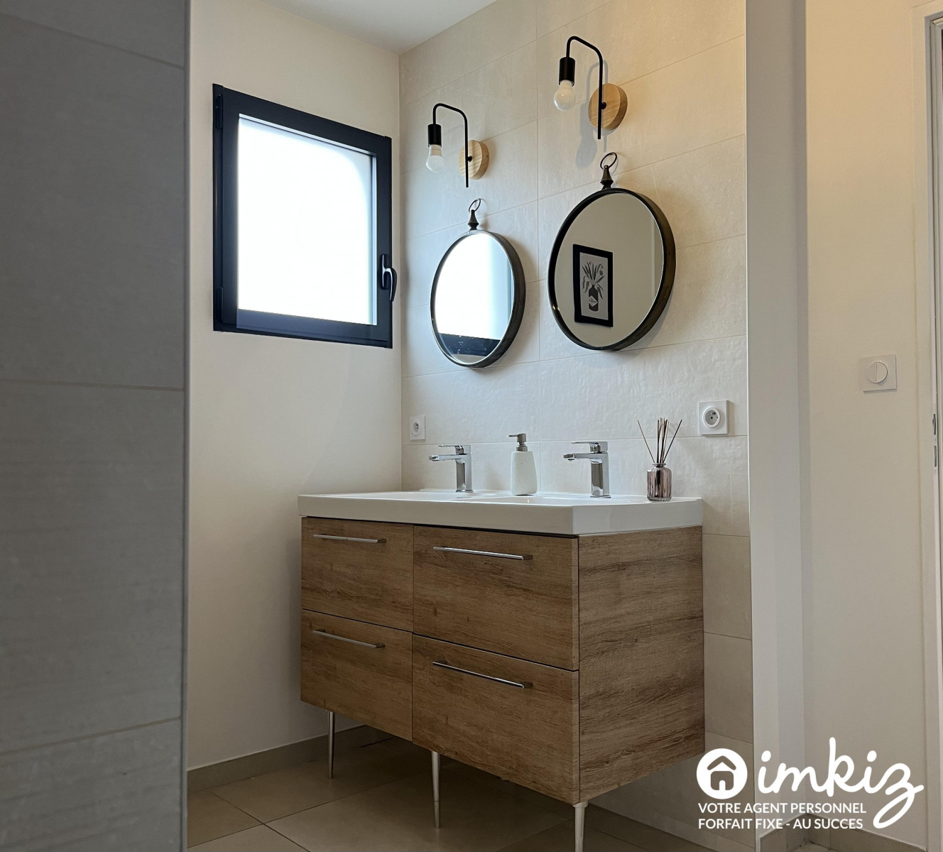 
                                                Vente
                                                 Maison contemporaine 120m2 Quartier Chemin long