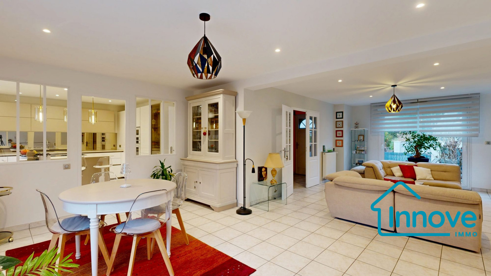 
                                                Vente
                                                 MAISON CONTEMPORAINE 137M2 - TERRAIN 530M2