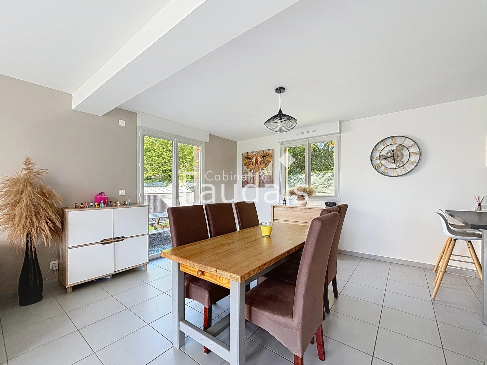 
                                                Vente
                                                 Maison contemporaine 4 chambres   CERISY LA SALLE
