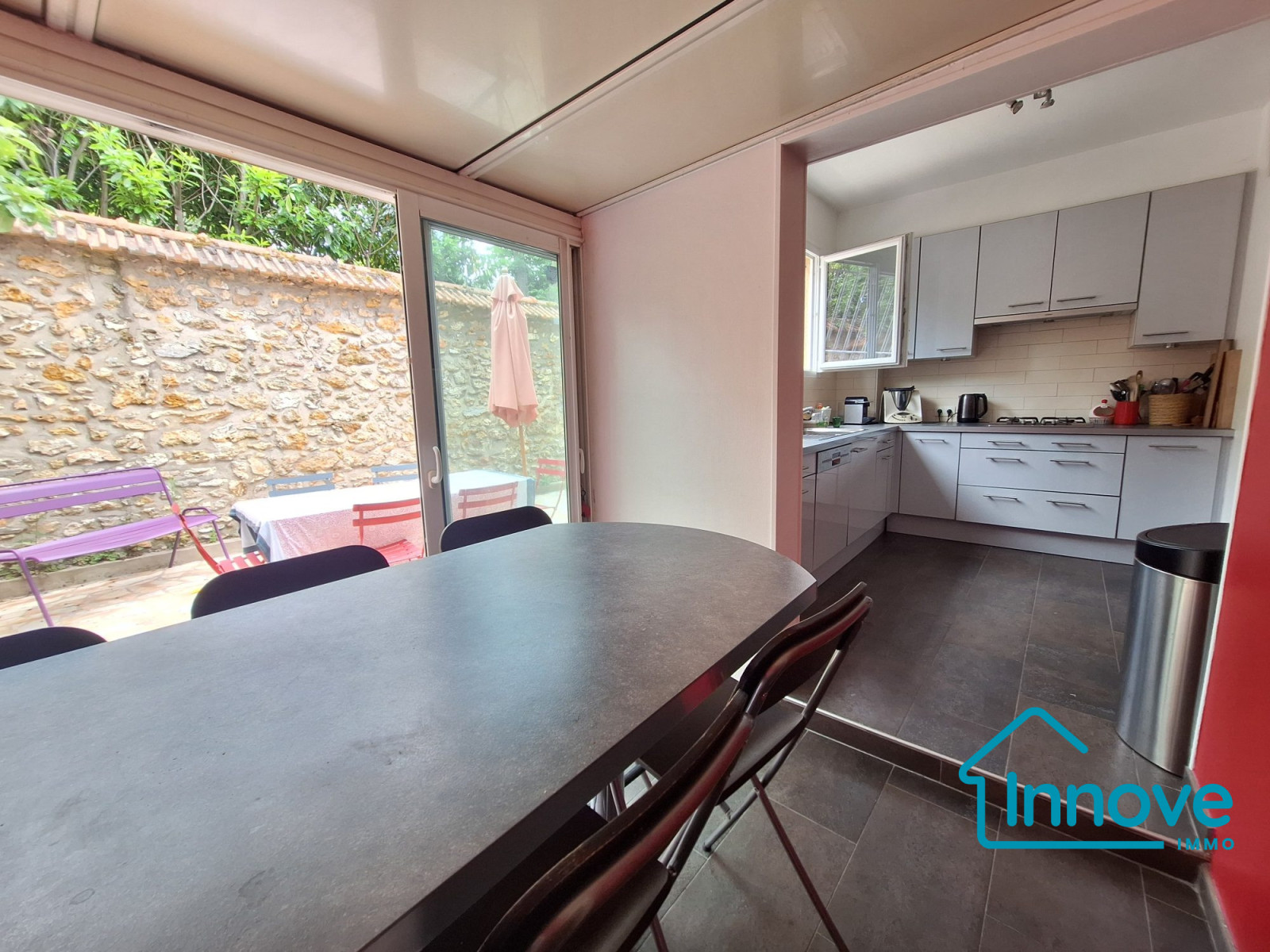 
                                                Location
                                                 Maison contemporaine 6 chambres dans une impasse privée