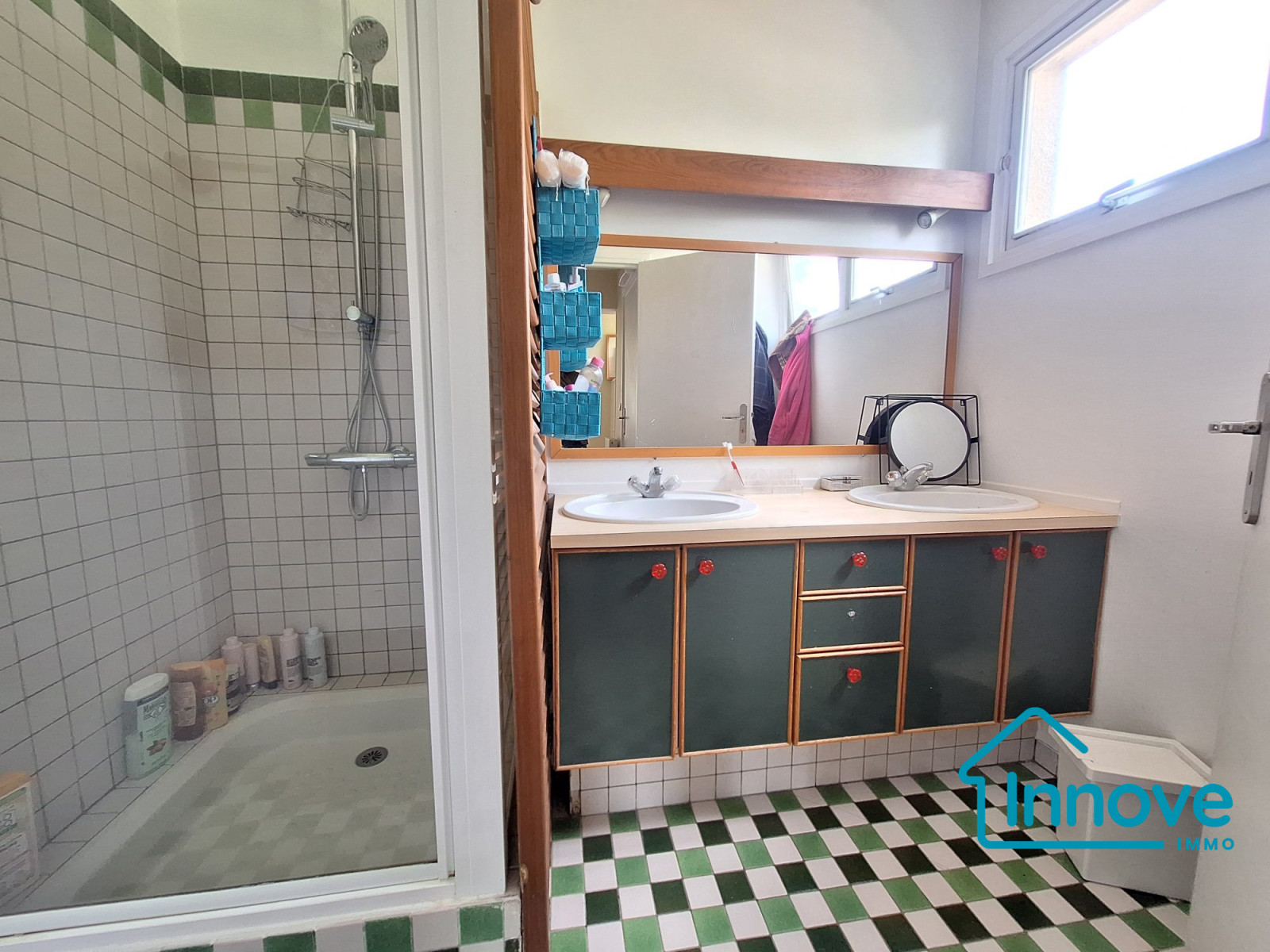 
                                                Location
                                                 Maison contemporaine 6 chambres dans une impasse privée
