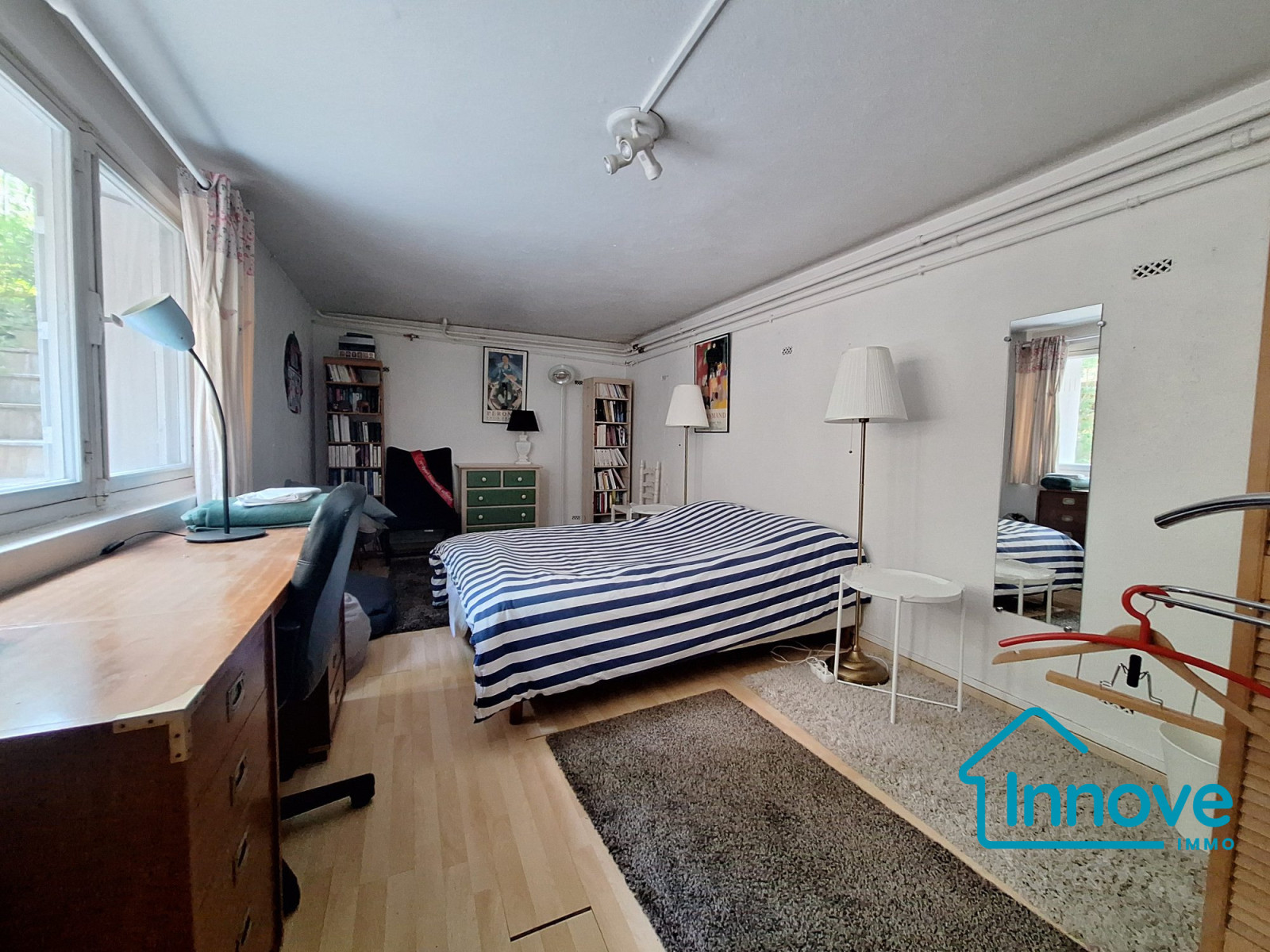 
                                                Location
                                                 Maison contemporaine 6 chambres dans une impasse privée
