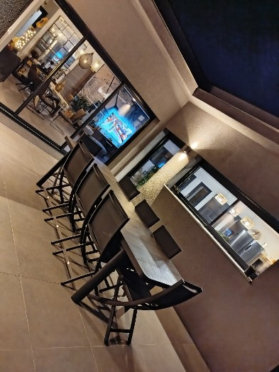
                                                Vente
                                                 Maison contemporaine
