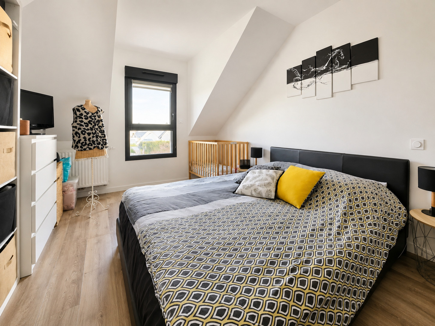 
                                                Vente
                                                 Maison contemporaine à Theix