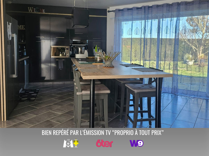 
                                                Vente
                                                 Maison contemporaine avec piscine