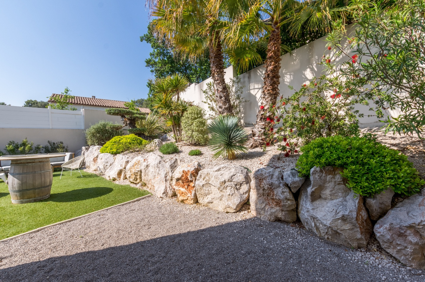 
                                                Vente
                                                 Maison contemporaine avec piscine