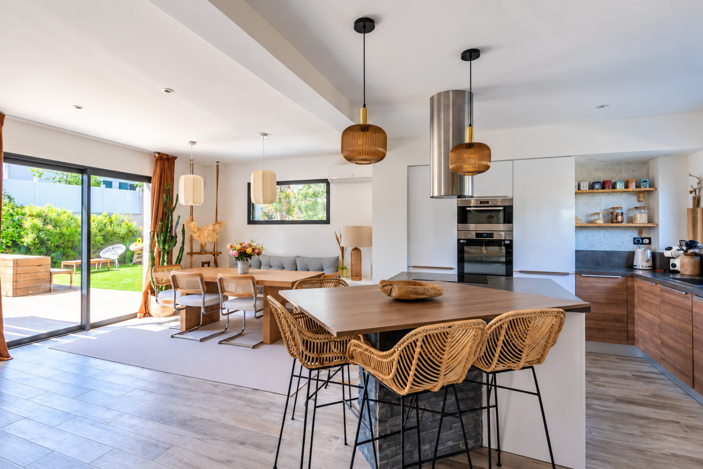 
                                                Vente
                                                 Maison contemporaine avec piscine