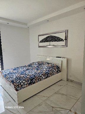 
                                                Vente
                                                 Maison contemporaine de 135 m2