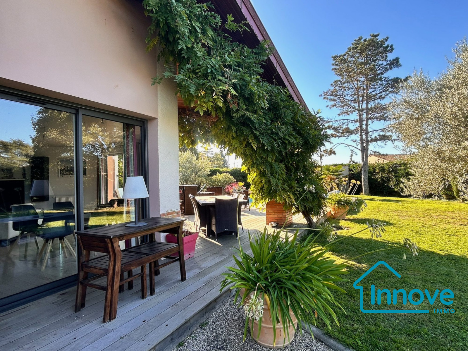 
                                                Vente
                                                 Maison contemporaine sans vis-à-vis