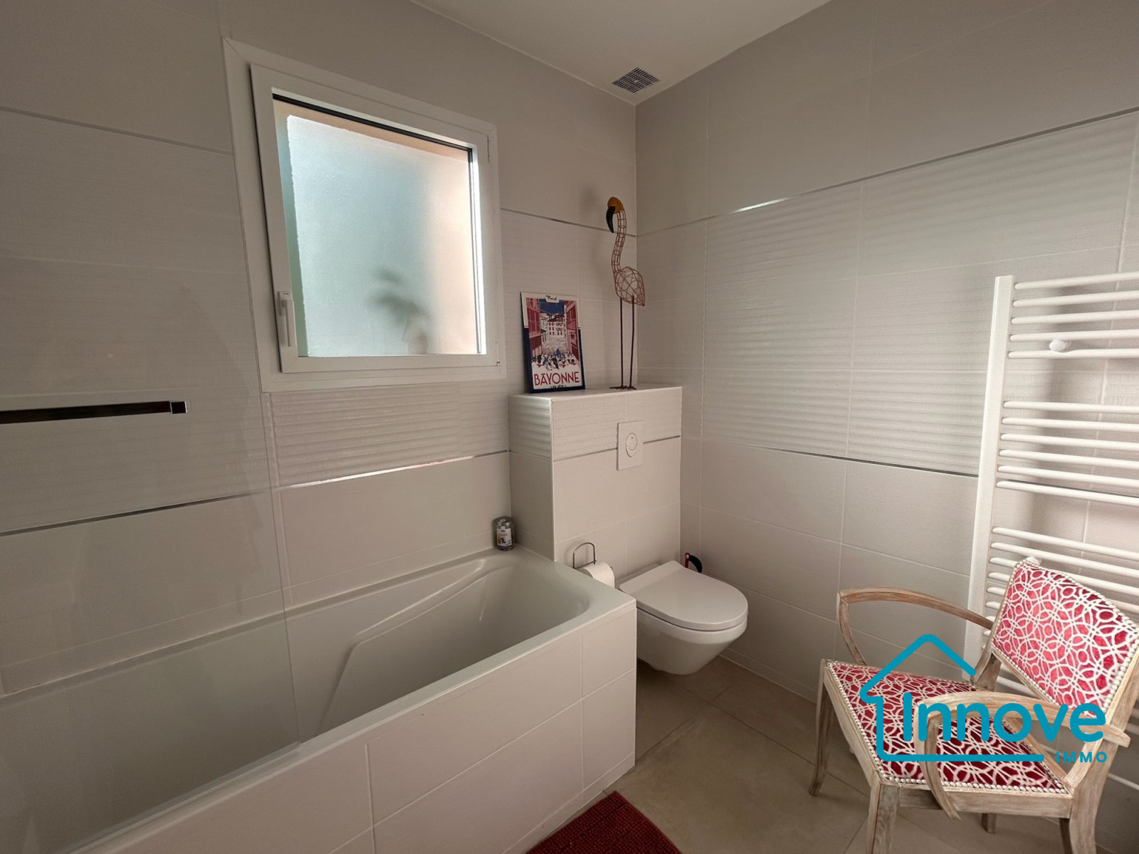 
                                                Vente
                                                 Maison contemporaine sans vis-à-vis