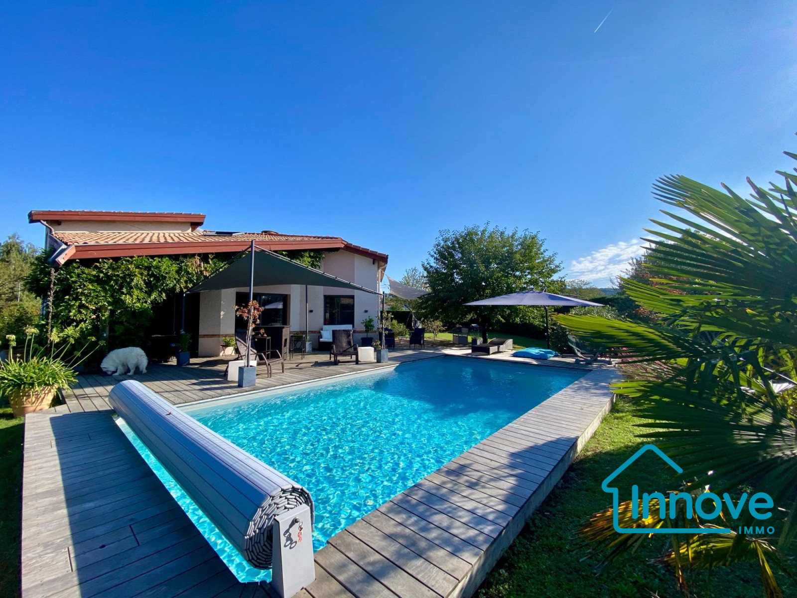 
                                                Vente
                                                 Maison contemporaine sans vis-à-vis