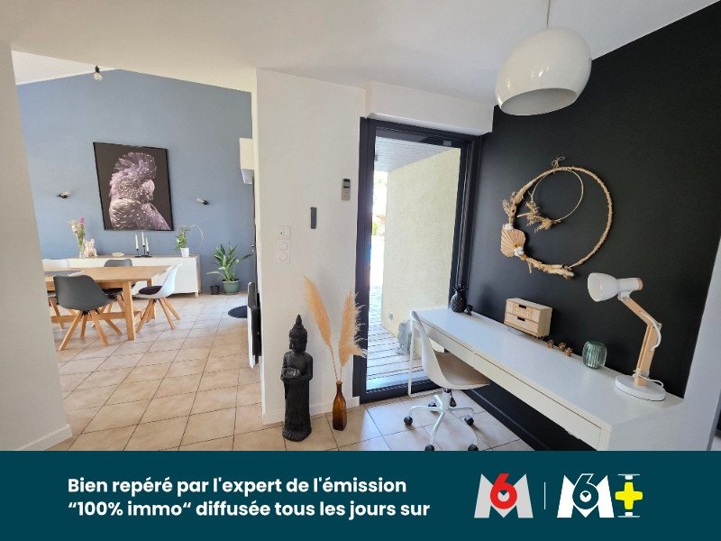 
                                                Vente
                                                 MAISON D’ARCHITECTE AVEC PISCINE – VOLUMES EXCEPTIONNELS & CADRE PRIVILÉGIÉ A 10mn DE L OCEAN
