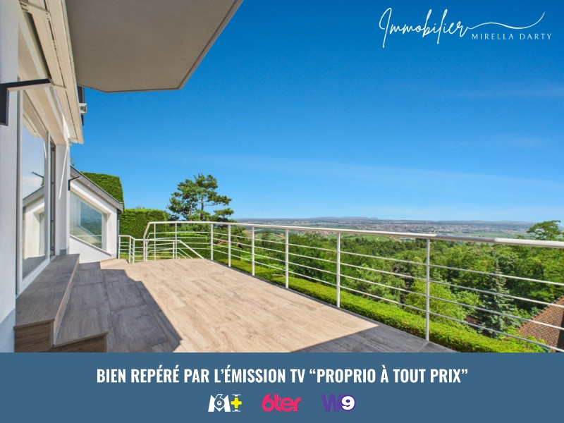 
                                                Vente
                                                 Maison d’architecte avec vue panoramique à Hunabuhl