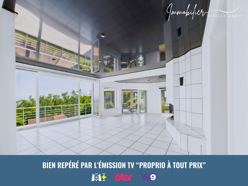 
                                                Vente
                                                 Maison d’architecte avec vue panoramique à Hunabuhl