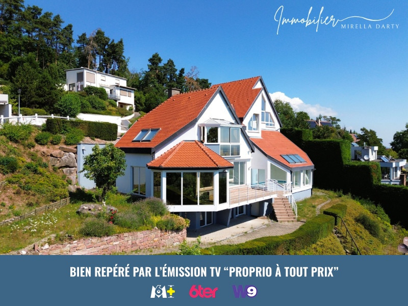 
                                                Vente
                                                 Maison d’architecte avec vue panoramique à Hunabuhl