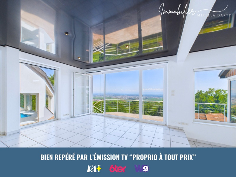 
                                                Vente
                                                 Maison d’architecte avec vue panoramique à Hunabuhl