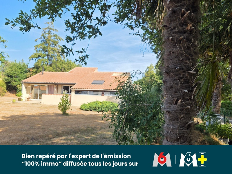 
                                                Vente
                                                 MAISON D ARCHITECTE DE PLAIN PIED - FORT POTENTIEL D EVOLUTION SUR TERRAIN DIVISIBLE