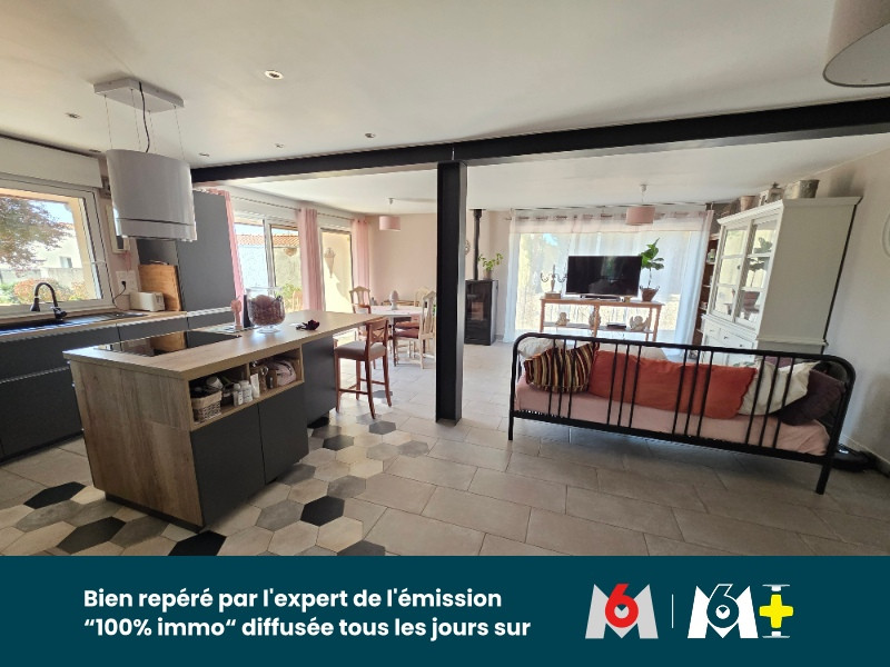 
                                                Vente
                                                 MAISON D ARCHITECTE DE PLAIN PIED - FORT POTENTIEL D EVOLUTION SUR TERRAIN DIVISIBLE
