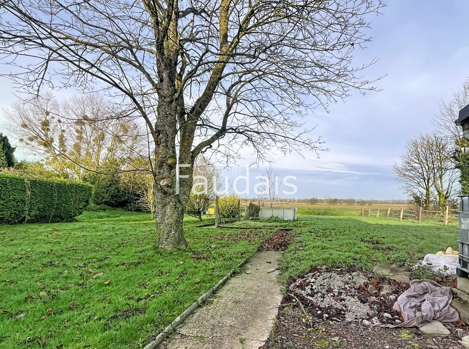 
                                                Vente
                                                 MAISON DANS  PARC NATUREL DES MARAIS