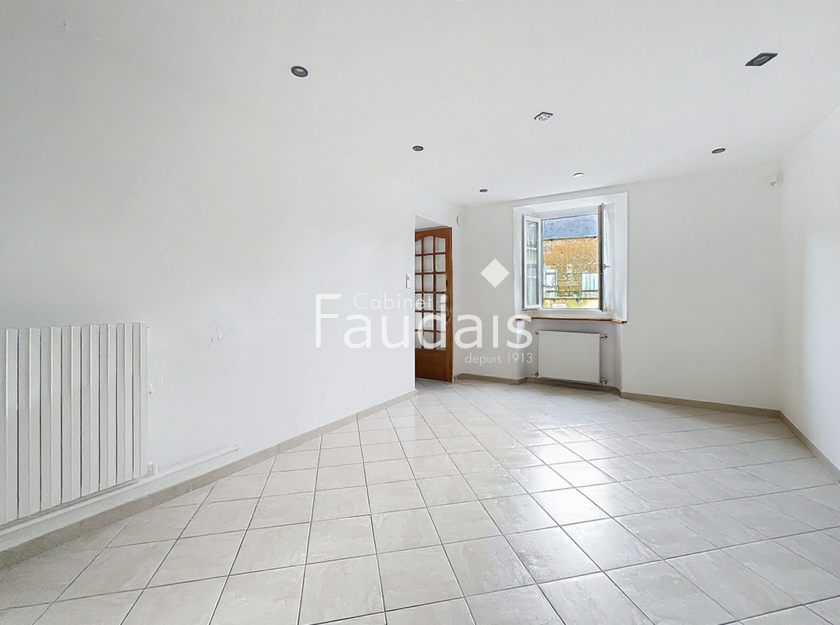 
                                                Vente
                                                 MAISON DANS  PARC NATUREL DES MARAIS