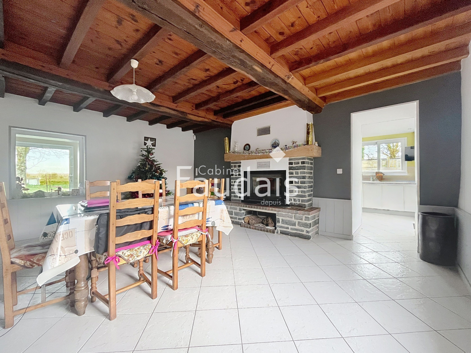 
                                                Vente
                                                 MAISON DANS  PARC NATUREL DES MARAIS