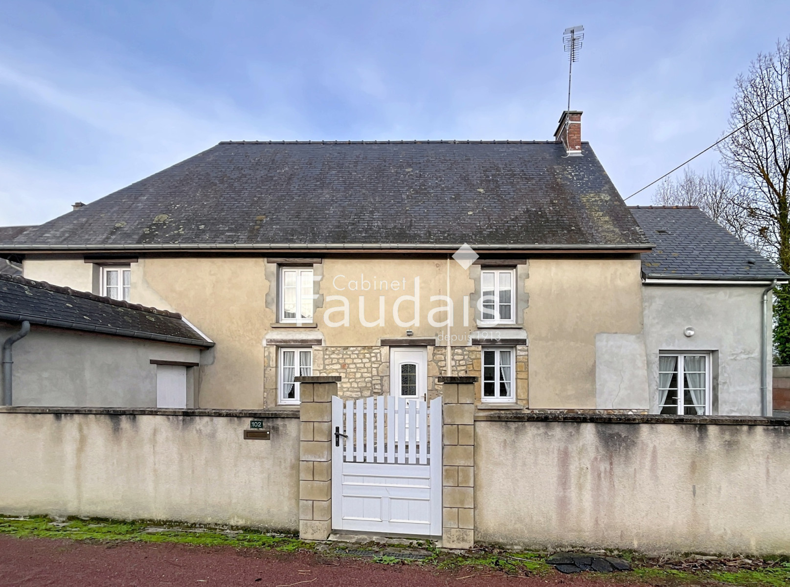 
                                                Vente
                                                 MAISON DANS  PARC NATUREL DES MARAIS