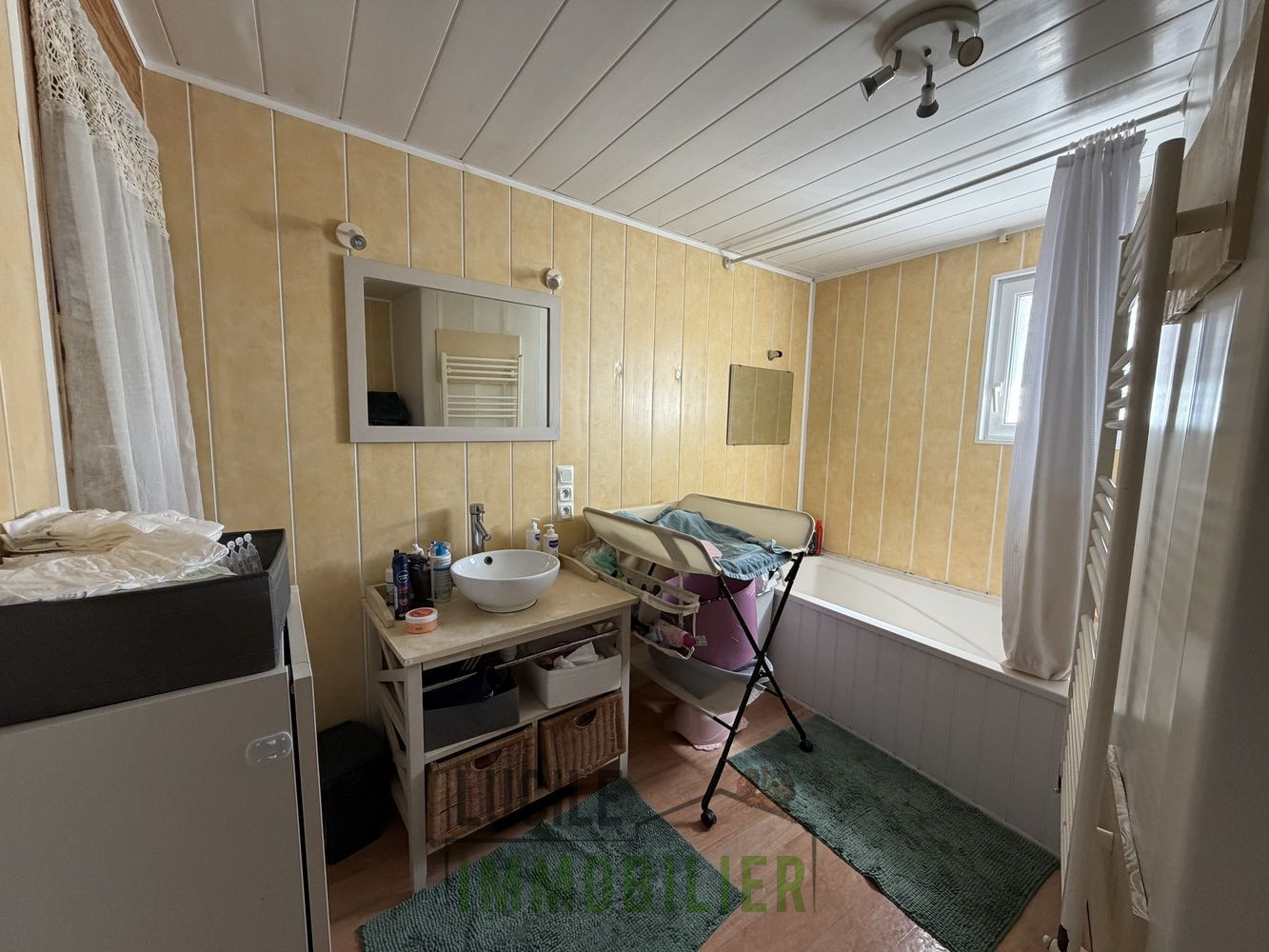 
                                                Vente
                                                 Maison dans village