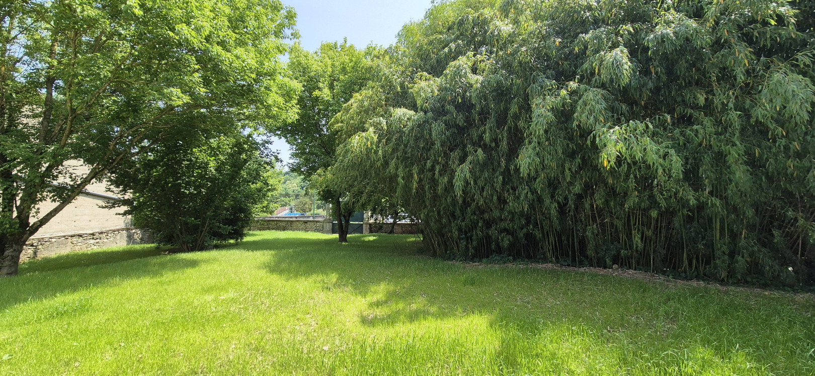 
                                                Vente
                                                 Maison d'architecte de 148 m² sur 1262 m² de terrain