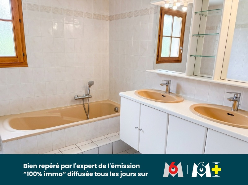 
                                                Vente
                                                 MAISON D'ARTISTE EN PIERRES 141M2 3 CHAMBRES + 1 BUREAU + 1 STUDIO + VERANDA 27M2 AVEC JARDIN LUXURIANT 1413M2
