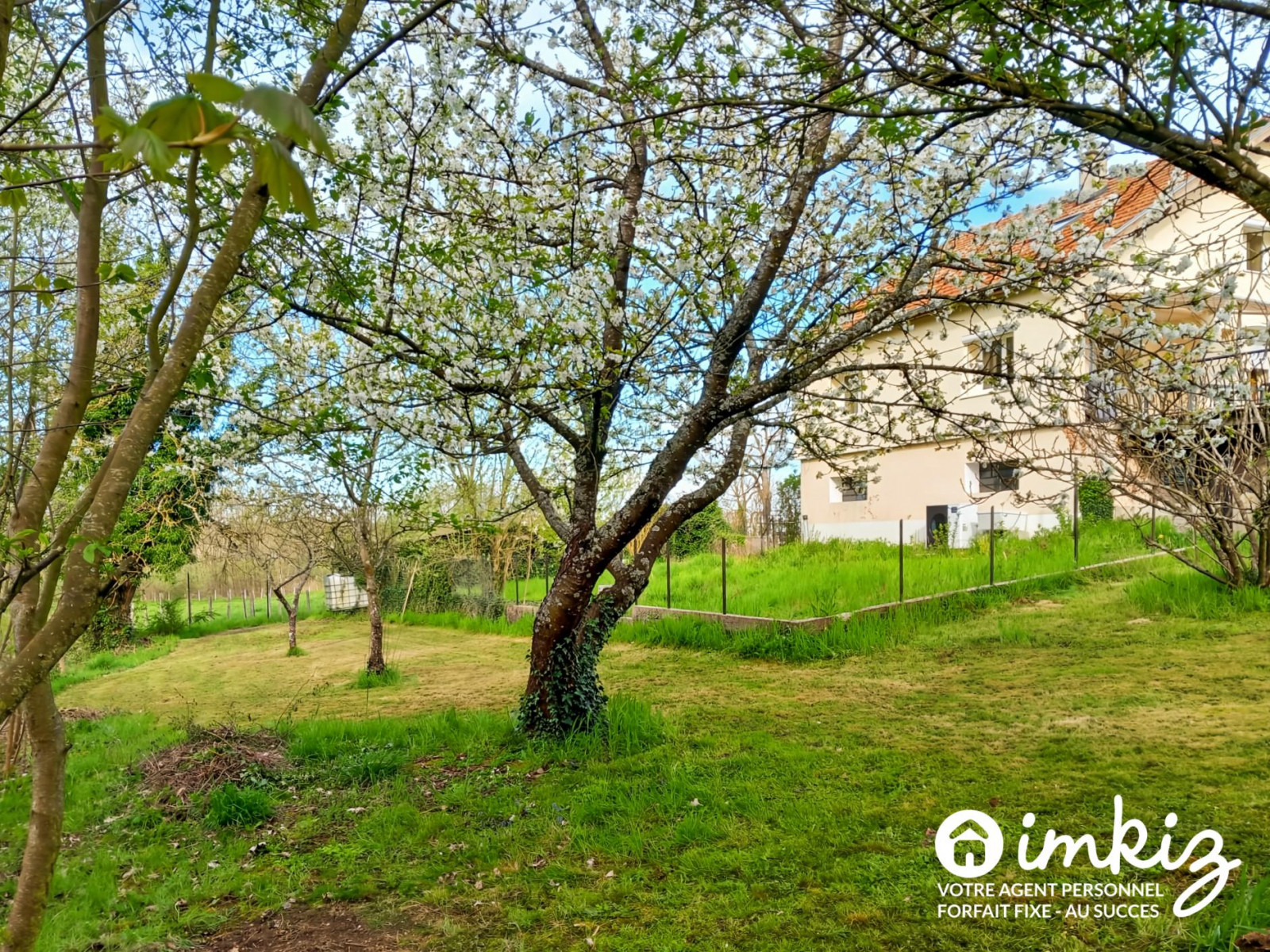 
                                                Vente
                                                 Maison de 117m² sur terrain arboré de 2500m²