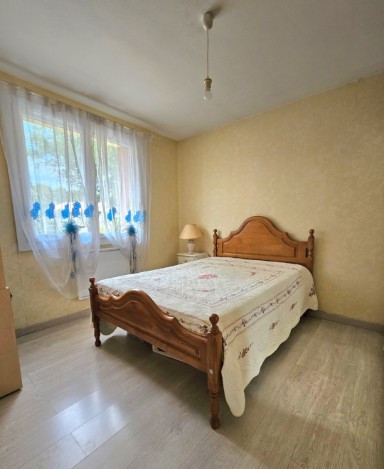 
                                                Vente
                                                 Maison de 120m2