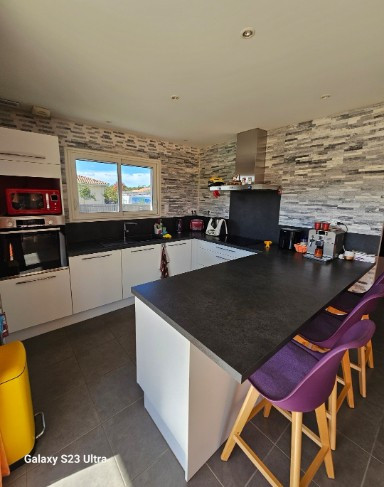 Vente
                                                 Maison de 120m2  construction 2012.