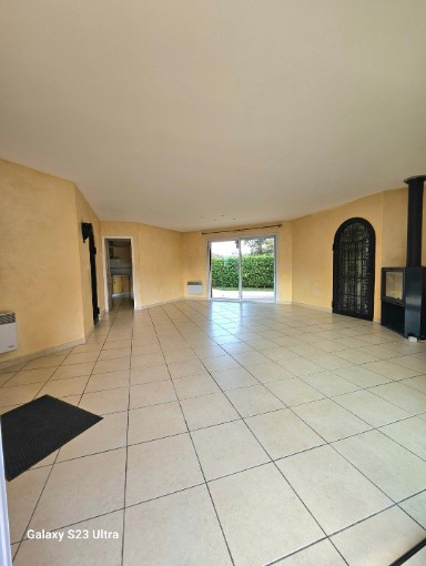 
                                                Vente
                                                 Maison de 121.52 m2