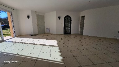 
                                                Vente
                                                 Maison de 121.52 m2