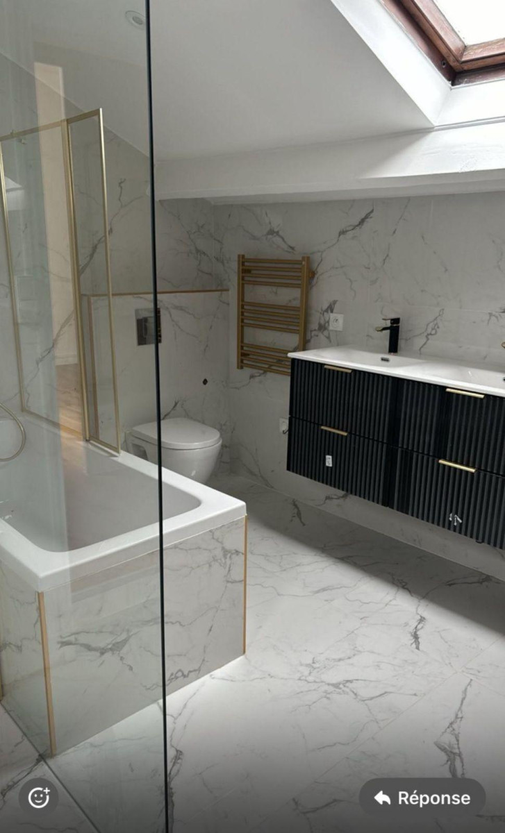 
                                                Location
                                                 Maison de 125 m² – Charme, Confort & Emplacement