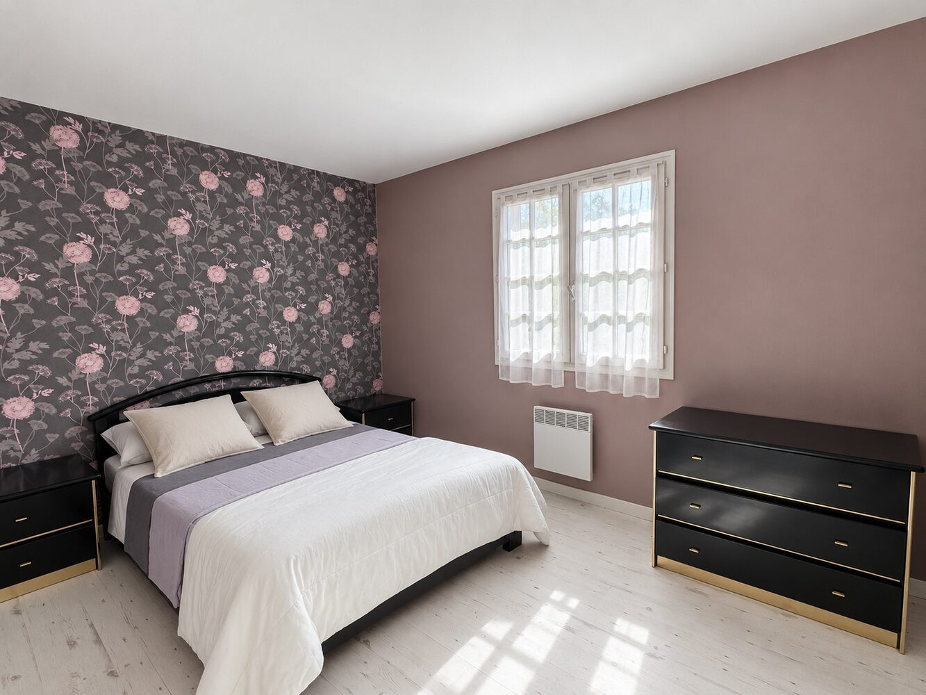 
                                                Vente
                                                 Maison de 128m2 avec piscine