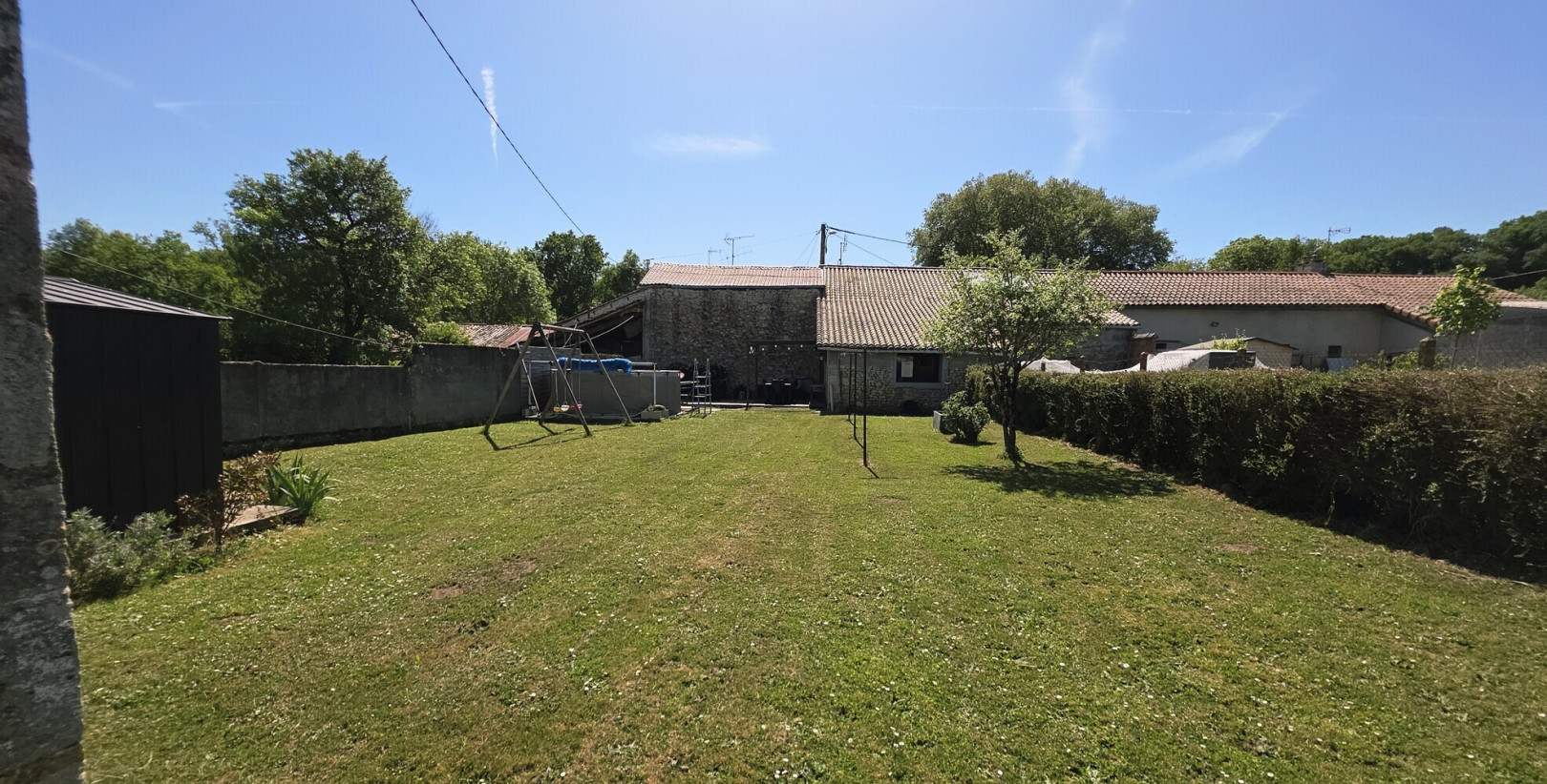 
                                                Vente
                                                 Maison de 130 m2 à Moulins-sur-Tardoire