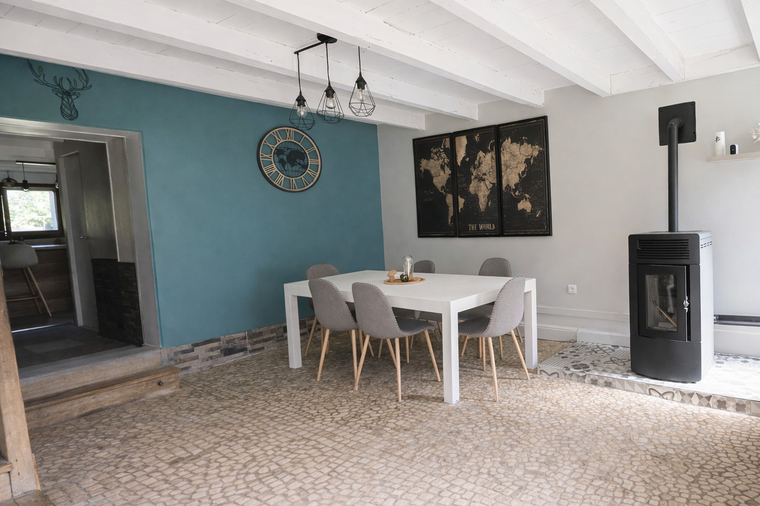 
                                                Vente
                                                 Maison de 130 m2 à Moulins-sur-Tardoire